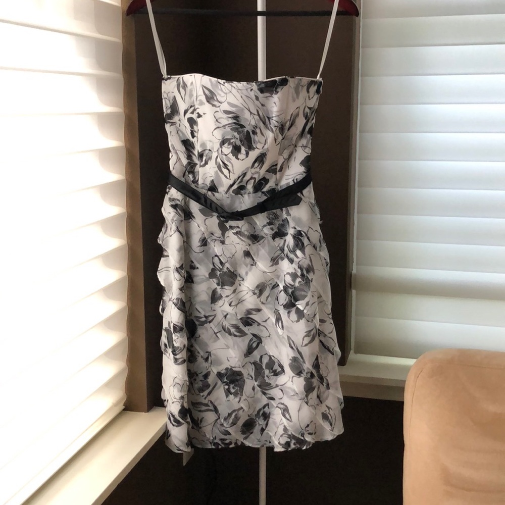 White House Black Market Dress